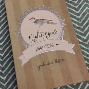 Pretty Vulgar eyeshadow palette